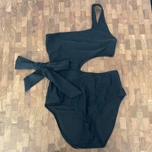 NWT Aerie Black One Shoulder One Piece